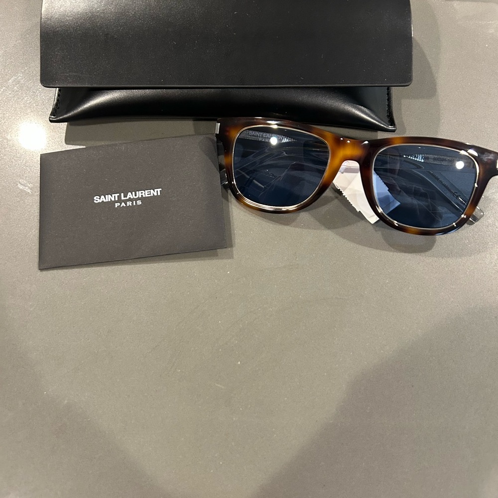 Saint Laurent Tortoise Shell Sunglasses
50mm